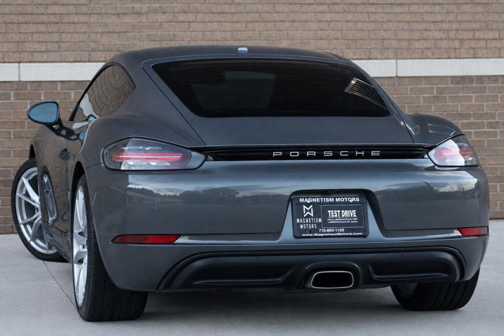 Porsche 718 Cayman photo 7
