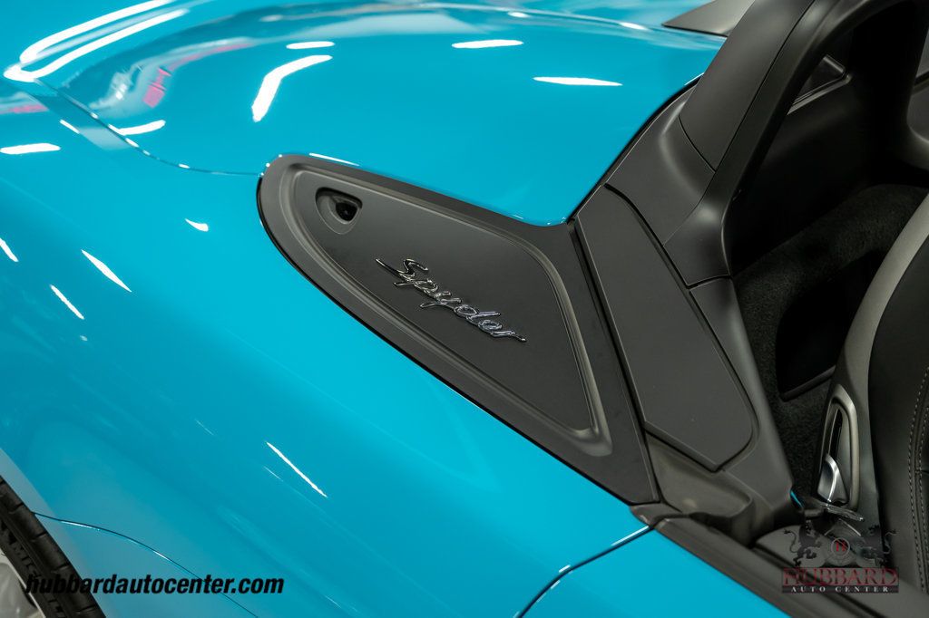 2021 Porsche 718 Spyder Roadster - 23013607 - 44