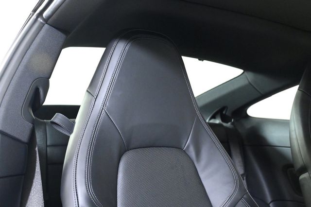 2021 Porsche 911  - 22908441 - 26