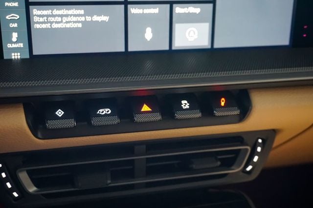 2021 Porsche 911 *C4 AWD Coupe* *Gurads Red* *Sport Design* *$133k MSRP* - 22978514 - 28