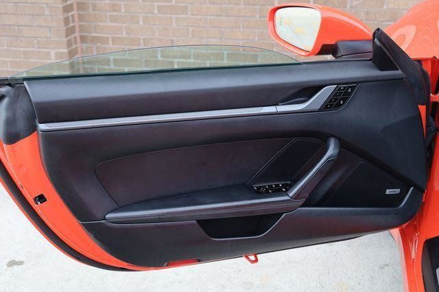 2021 Porsche 911 Carrera - 23085552 - 24