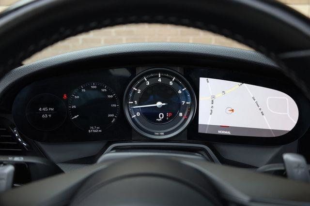 2021 Porsche 911 Carrera - 23085552 - 47