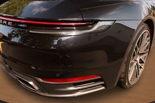 2021 Porsche 911 Carrera 4 Cabriolet - 23045207 - 10