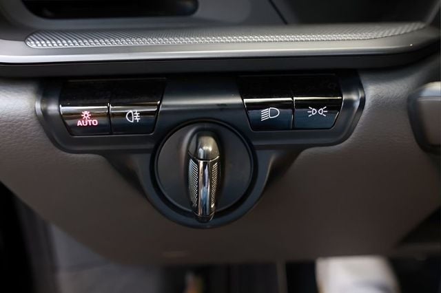 2021 Porsche 911 Carrera 4 Cabriolet - 23045207 - 25