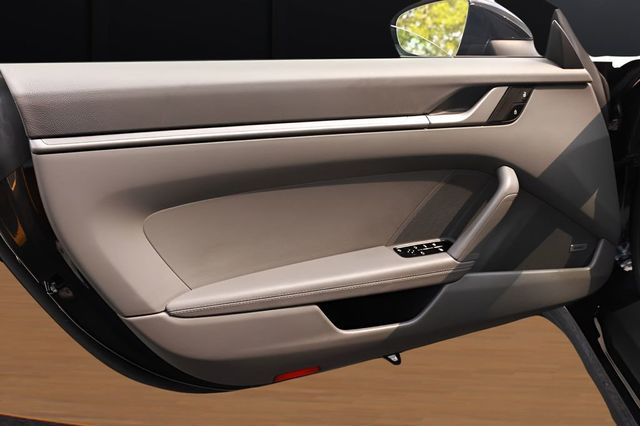 2021 Porsche 911 Carrera 4 Cabriolet - 23045207 - 41