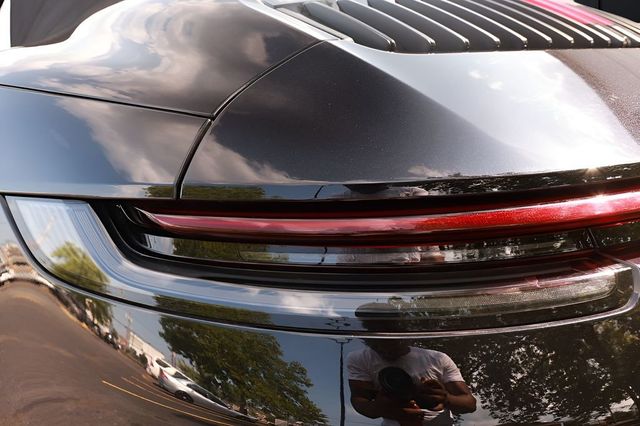 2021 Porsche 911 Carrera 4 Cabriolet - 23045207 - 44