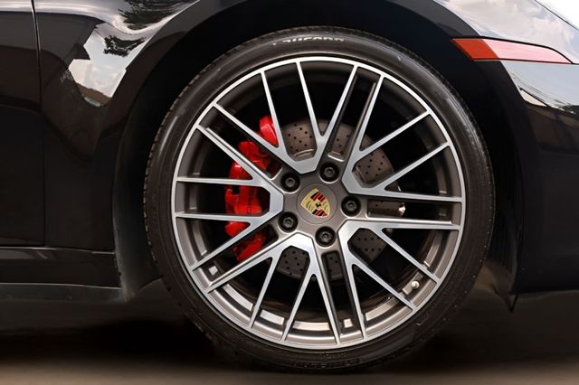 2021 Porsche 911 Carrera 4 Cabriolet - 23045207 - 52