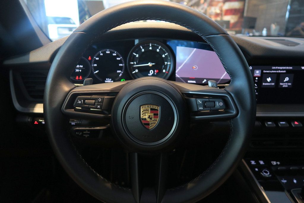 2021 Porsche 911 4 Coupe photo 16