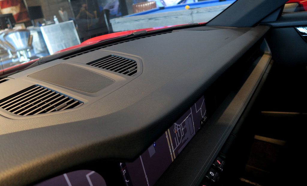 2021 Porsche 911 4 Coupe photo 25