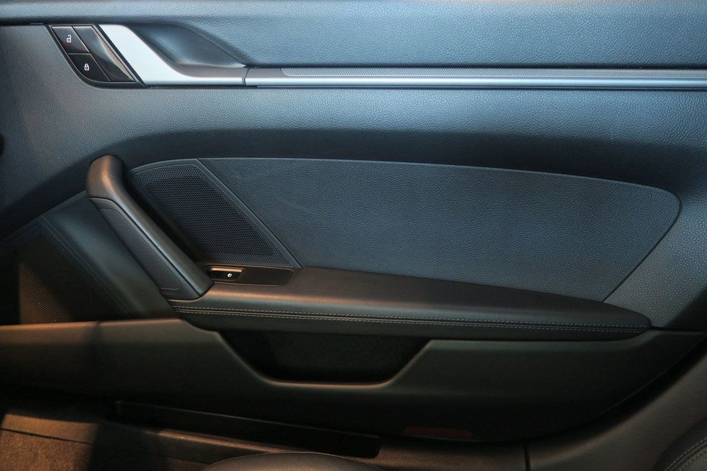 2021 Porsche 911 4 Coupe photo 27