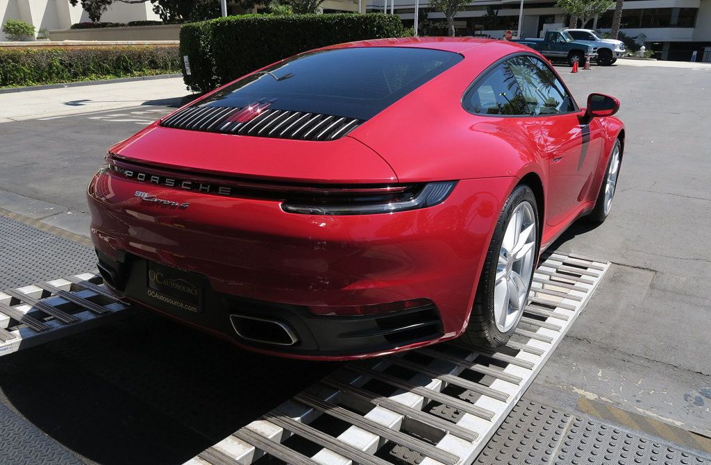 2021 Porsche 911 4 Coupe photo 9