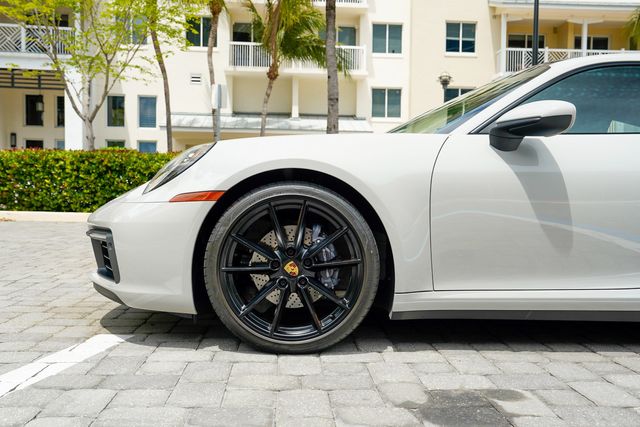 2021 Porsche 911 Carrera 4 Coupe - 23009074 - 12