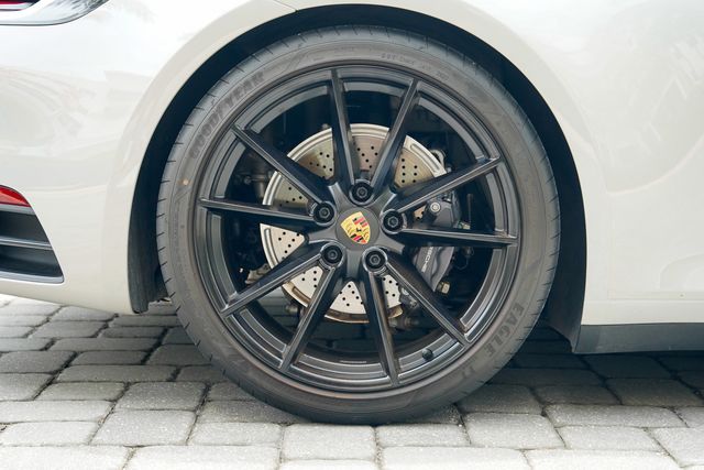 2021 Porsche 911 Carrera 4 Coupe - 23009074 - 31
