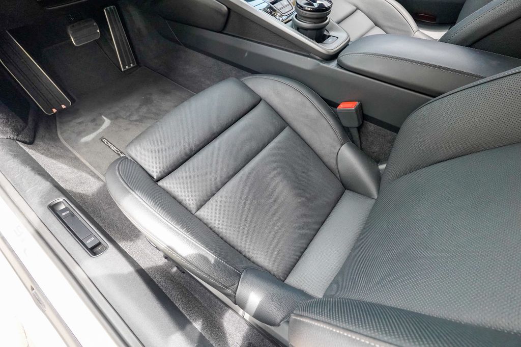 2021 Porsche 911 Carrera 4 Coupe - 23009074 - 53