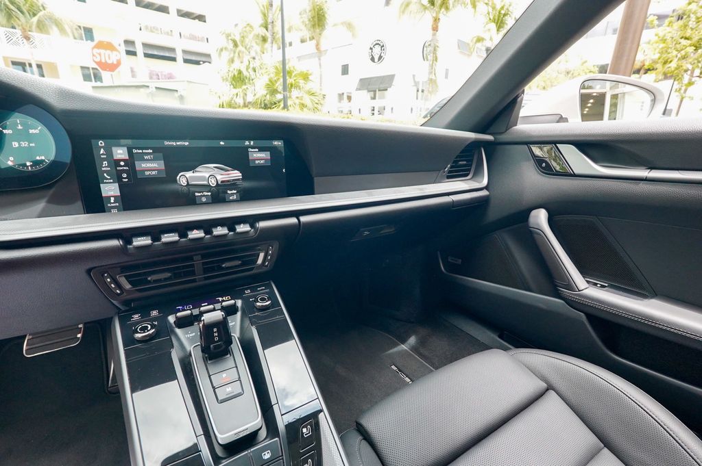 2021 Porsche 911 Carrera 4 Coupe - 23009074 - 57