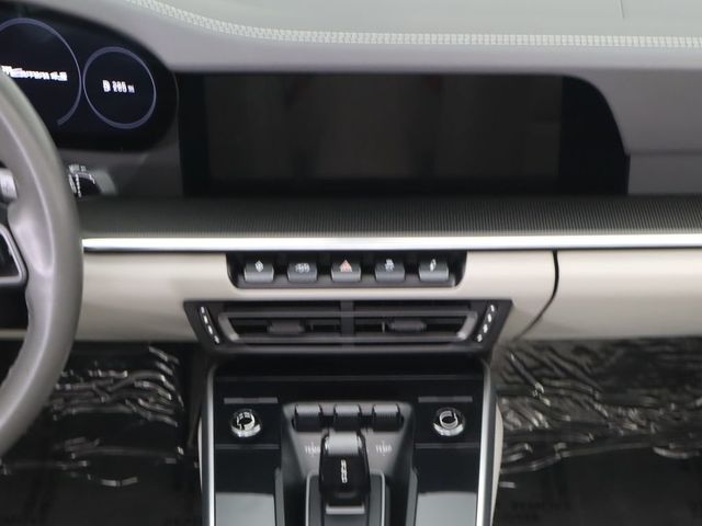 2021 Porsche 911 Carrera 4S Cabriolet - 22977692 - 21