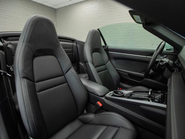 2021 Porsche 911 Carrera Cabriolet - 23035056 - 21