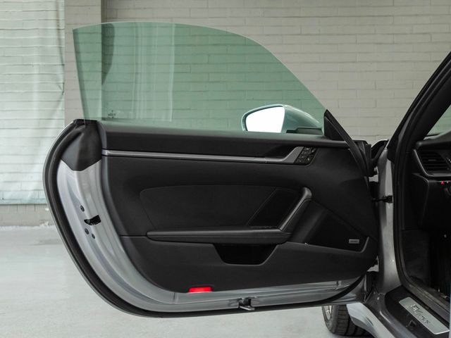 2021 Porsche 911 Carrera Cabriolet - 23035056 - 25