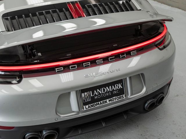2021 Porsche 911 Carrera Cabriolet - 23035056 - 31