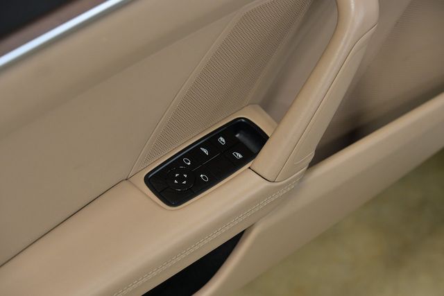 2021 Porsche 911 Carrera Cabriolet - 23093830 - 21