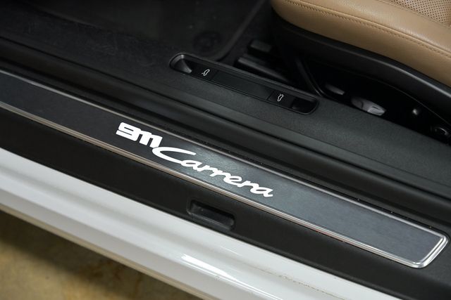 2021 Porsche 911 Carrera Cabriolet - 23093830 - 22
