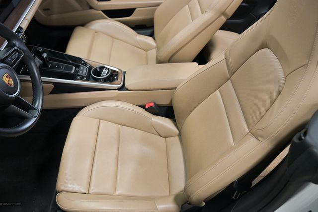 2021 Porsche 911 Carrera Cabriolet - 23093830 - 23