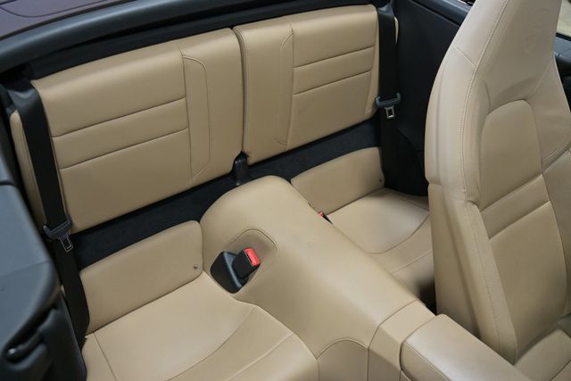 2021 Porsche 911 Carrera Cabriolet - 23093830 - 28