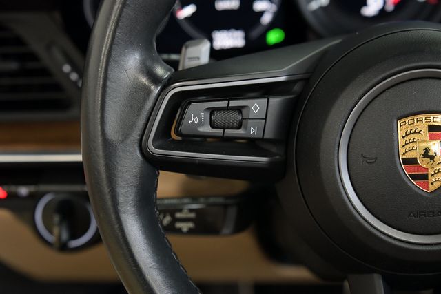 2021 Porsche 911 Carrera Cabriolet - 23093830 - 38