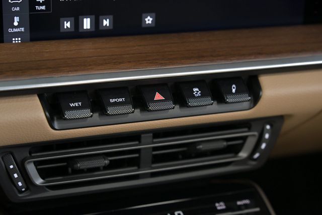 2021 Porsche 911 Carrera Cabriolet - 23093830 - 45