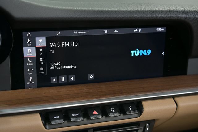 2021 Porsche 911 Carrera Cabriolet - 23093830 - 46