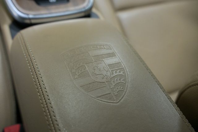 2021 Porsche 911 Carrera Cabriolet - 23093830 - 53