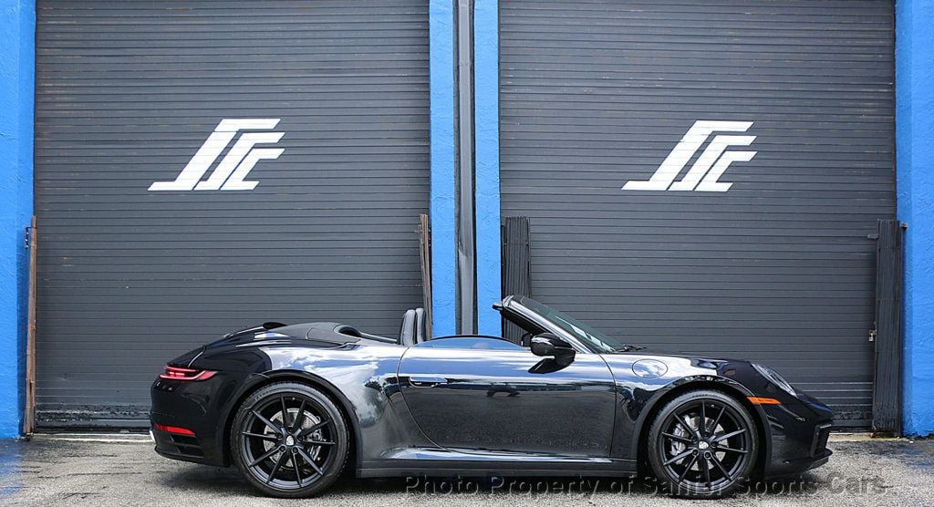 2021 Porsche 911 Carrera Cabriolet - 23031119 - 0