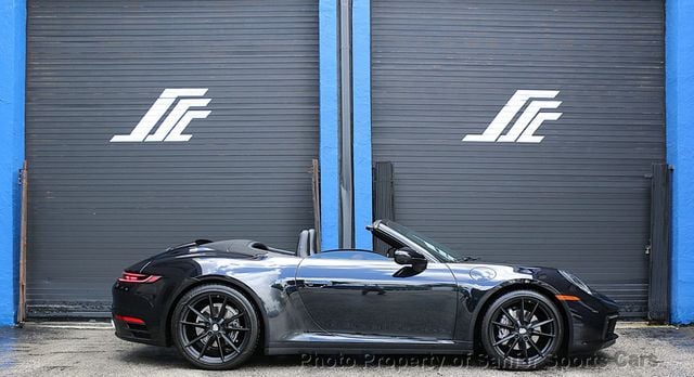 2021 Porsche 911 Carrera Cabriolet - 23031119 - 0