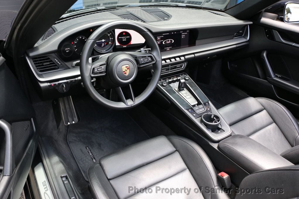 2021 Porsche 911 Carrera Cabriolet - 23031119 - 22