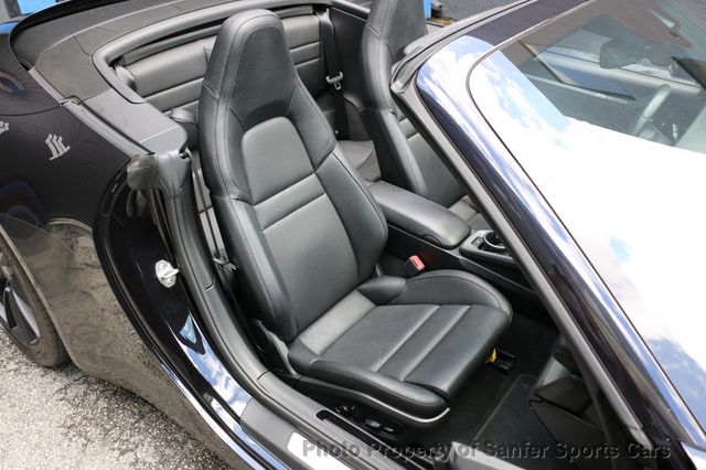 2021 Porsche 911 Carrera Cabriolet - 23031119 - 26