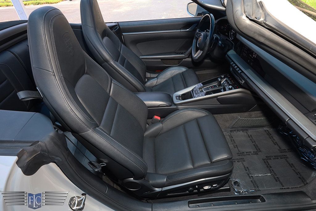 2021 Porsche 911 Carrera Cabriolet - 23052767 - 18
