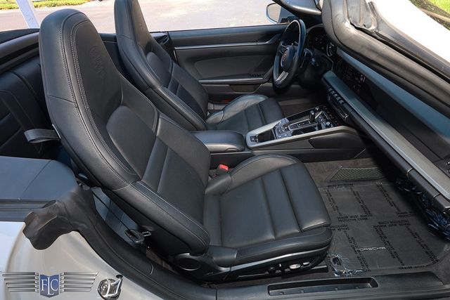 2021 Porsche 911 Carrera Cabriolet - 23052767 - 18