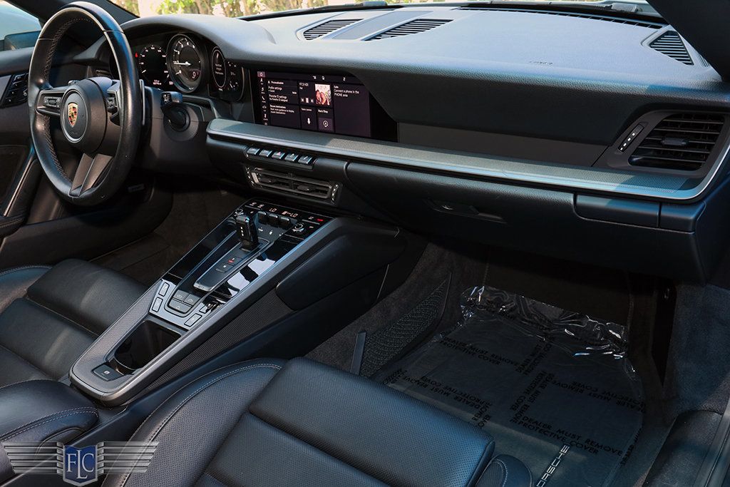 2021 Porsche 911 Carrera Cabriolet - 23052767 - 24