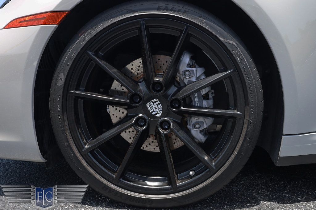 2021 Porsche 911 Carrera Cabriolet - 23052767 - 40