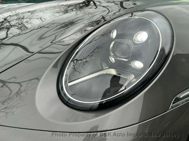 2021 Porsche 911 Carrera Coupe - 23007481 - 24