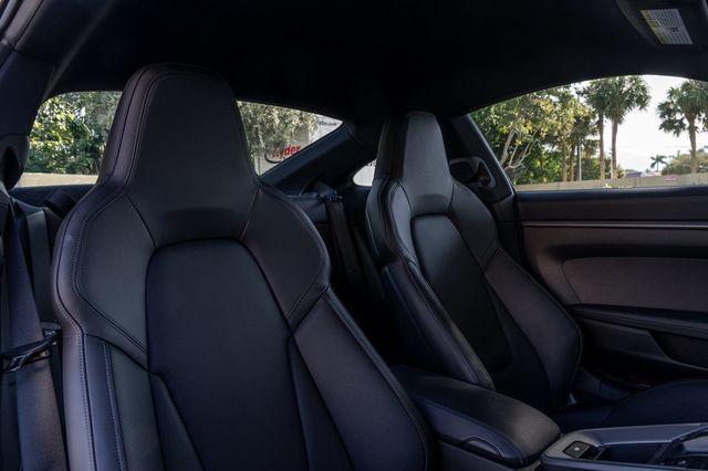 2021 Porsche 911 Carrera Coupe - 22967687 - 21