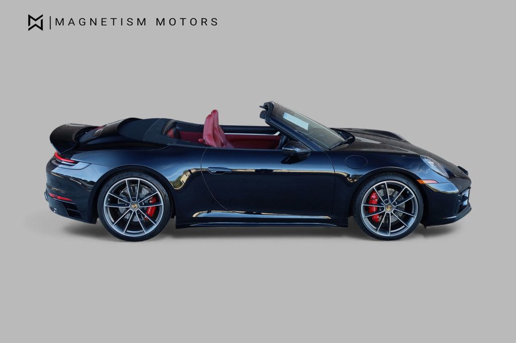 2021 Porsche 911 S Cabriolet photo 2