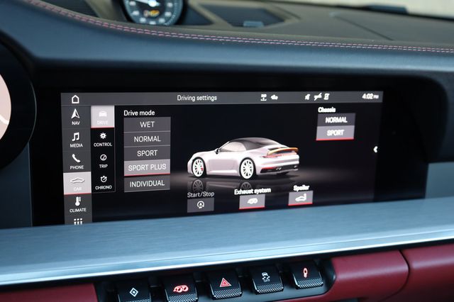 2021 Porsche 911 Carrera S Cabriolet - 22949456 - 32