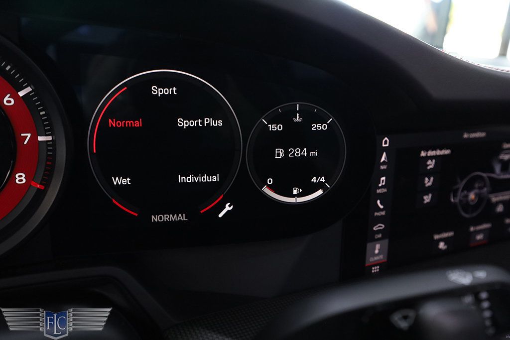 2021 Porsche 911 Carrera S Cabriolet - 23038237 - 37
