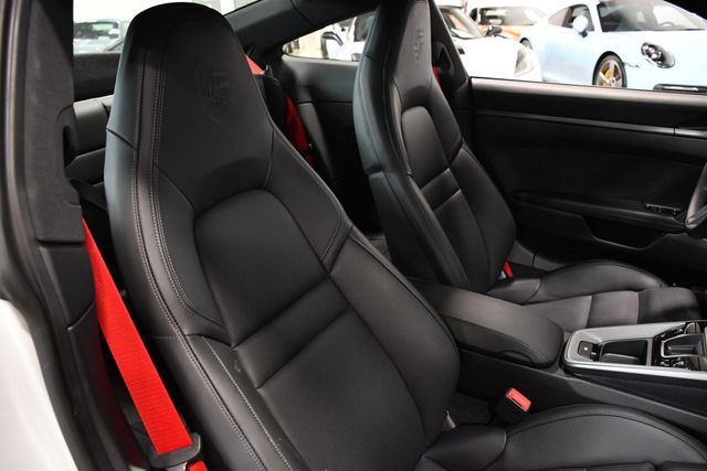 2021 Porsche 911 Carrera S Coupe - 23035638 - 34