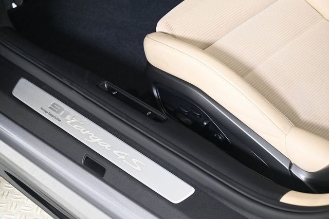 2021 Porsche 911 Targa 4S - 22980789 - 26