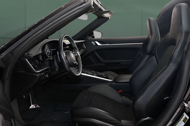 2021 Porsche 911 Targa 4S - 22980234 - 10