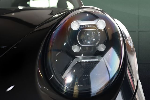 2021 Porsche 911 Targa 4S - 22980234 - 18