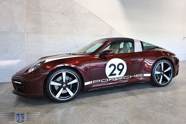 2021 Porsche 911 Targa 4S Heritage Design Edition - 22967644 - 3