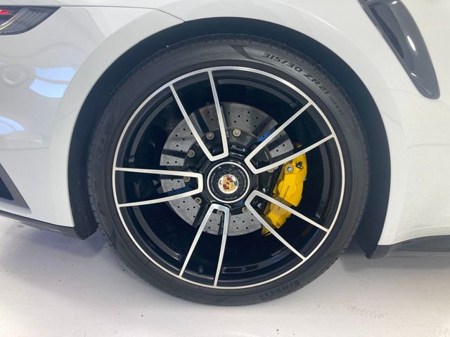 2021 Porsche 911 Turbo Coupe - 22960390 - 24
